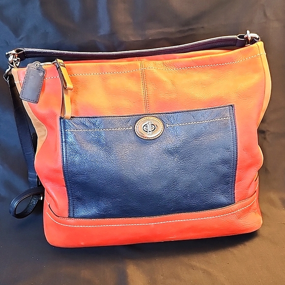 Coach Bag - Picture 1 of 11